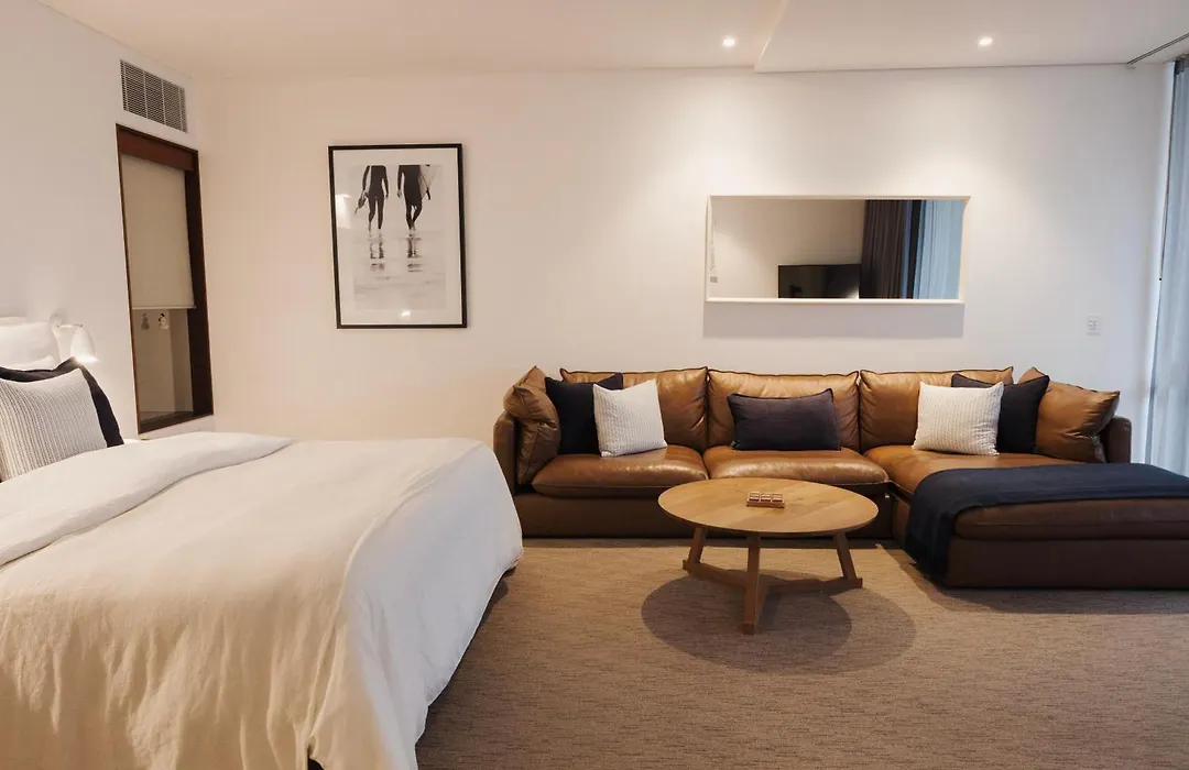 Beach Suites-1